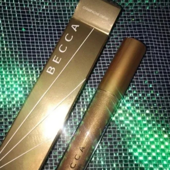 🌟🧚♀️CHAMPAGNE CREME Becca DISCONTINUED Liptuitive Glow Gloss NWT - Picture 6 of 6